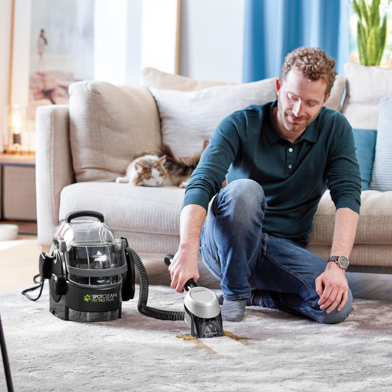 Bissell SpotClean Pet Pro Plus | Special for Homes with Pets | Portable Carpet &Upholstery Washer