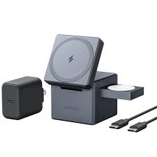 Anker MagSafe'li 3'ü 1 Arada Küp Şarj Cihazı