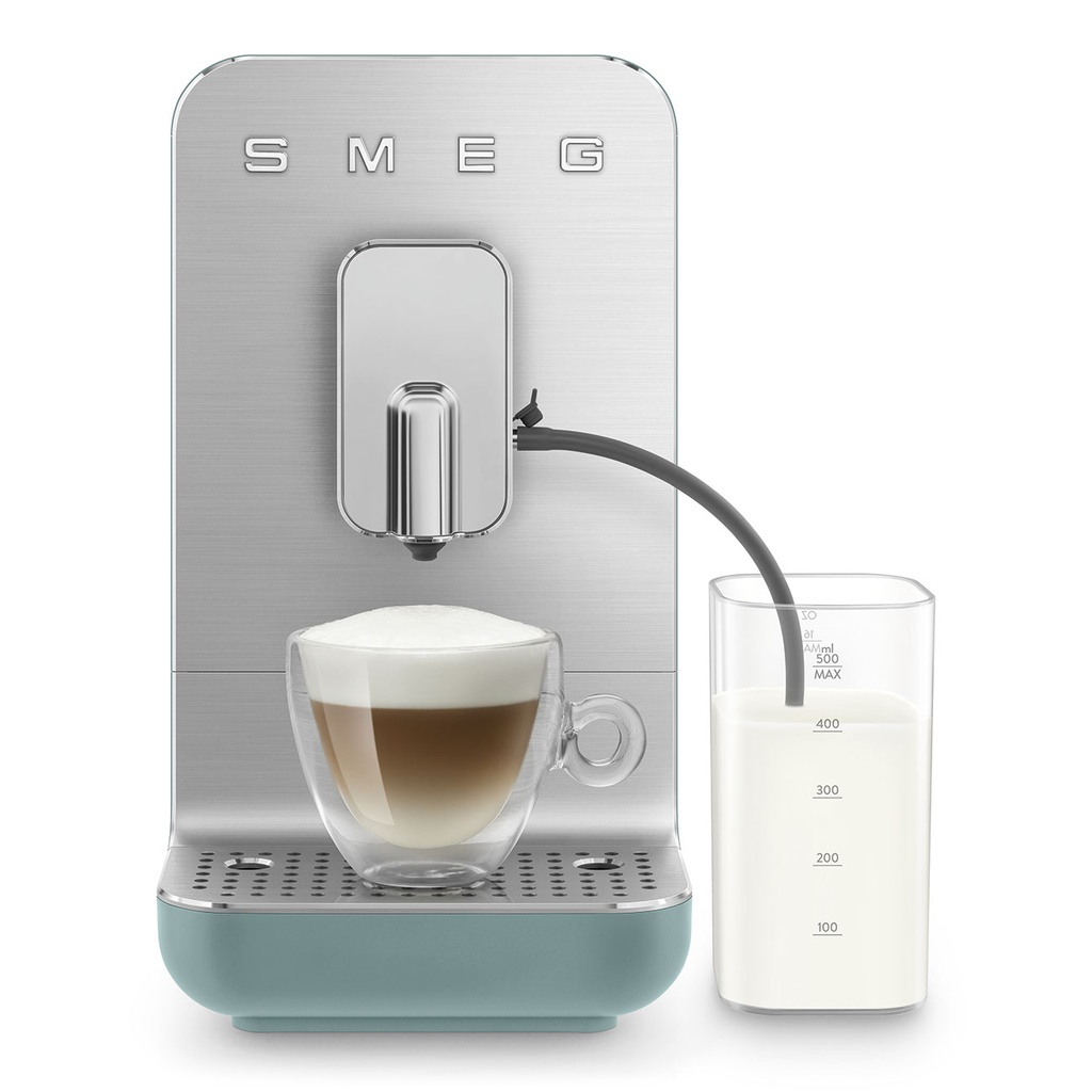 Smeg Retro Siyah Espresso Kahve Makinesi – Integrated Milk BCC13EGMUK